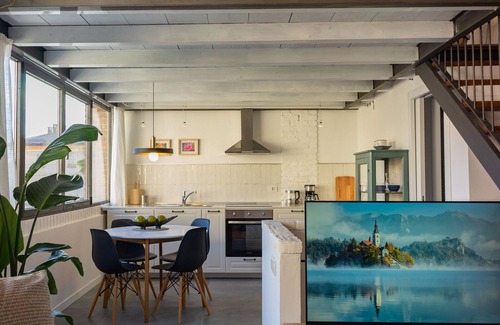 Lomazzo Bed & Breakfast | Modern and cozy Loft in Lomazzo, between Como Lake and Milan