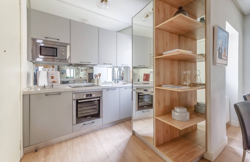 Recoletos Apartment | Modern and elegant apartment in Barrio de Salamanca