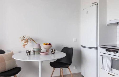 Espoo Apartment | Modern and elegant studio next to Finnoo metro