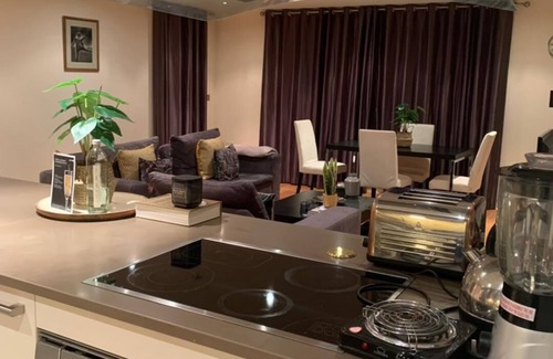 Parsons Green and Walham Apartment | Modern and gorgeous flat in Chelsea, London