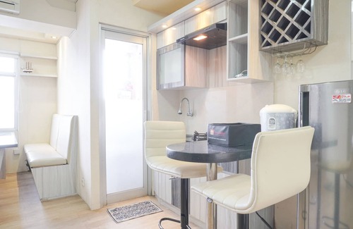 Pluit Apartment | Modern And Large 2Br Green Bay Pluit Apartment Facing Spectacular Sea View