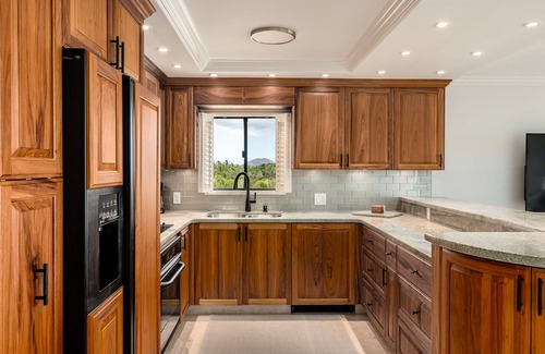 Wailea Condo | Modern and Luxurious Beachfront Property at Polo Beach