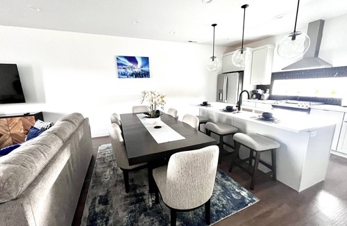 Mountain Green House | Modern and new 3-bedroom townhome with AC and WiFi in Mountain Green