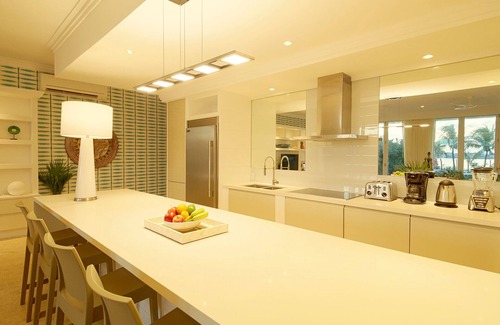 Governor's Harbour House | Modern and spacious villa with private pool with ocean sunset view