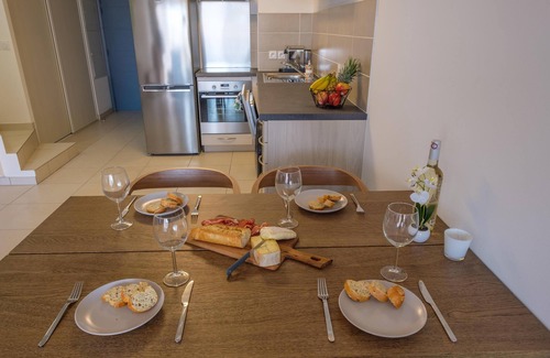 Port Grimaud Apartment | Modern and spacious apartment with 2 terraces