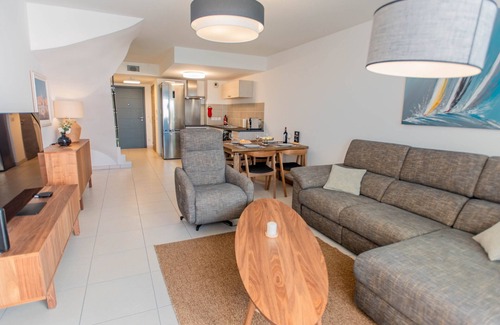 Port Grimaud Apartment | Modern and spacious apartment with 2 terraces