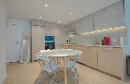 Golden Village Condo | Modern and Spacious 1 BDR 1 Den Condo in Central Richmond | Walk to Night Market