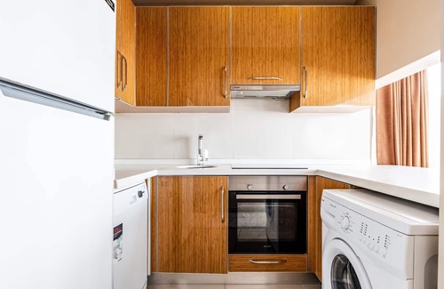 Osmanbey Apartment | Modern and Spacious Flat In Central Sisli