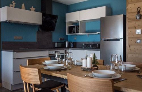 La Toussuire Apartment | Modern and warm apartment on the slopes, up to 6 guests