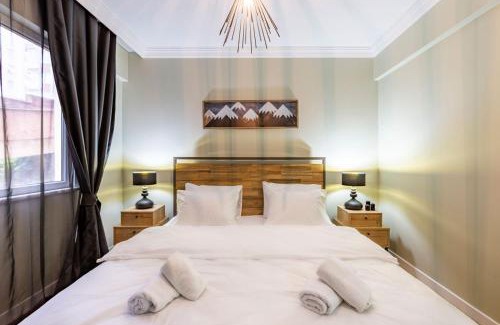 Maltepe Apartment | Modern and Well Designed Apartment Near Public Transportation in Maltepe