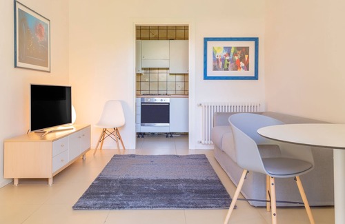San Benedetto di Lugana Apartment | Modern and with Pool - Apartment Baseventuno 1