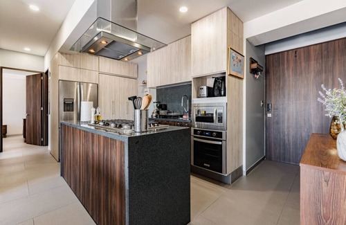 Del Valle Apartment | Modern Apartment with Pool, Gym and Coyoacán Charm