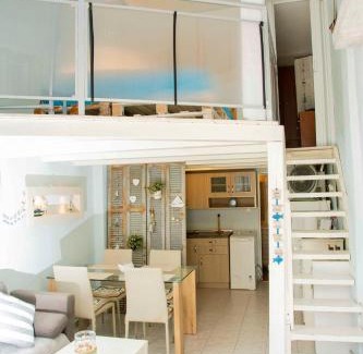 Skala Fourkas Apartment | Modern Apartment 100m. from the Sea