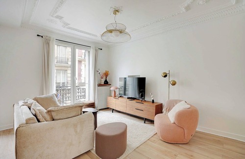 14th Arrondissement Apartment | Modern apartment - 2BDR/6P - Paris 14e