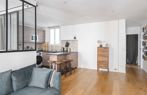 Hopital Saint-Louis Apartment | Modern Apartment - 2BR-4P- Canal Saint-Martin