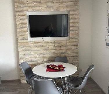 Pfersee Apartment | Modern Apartment