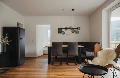 St. Blasien Apartment | Modern apartment with mountain view and 2 balconies near ski lift, bathing lake & thermal baths.