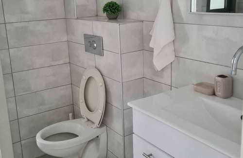 Netanya Apartment | Modern apartment for families vications, 5 minutes from the sea!
