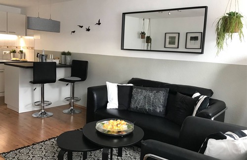 Steinhausen Apartment | Modern apartment in Bellamont