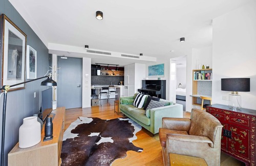 Fitzroy Apartment | Modern Apartment in Flawless Fitzroy+WIFI