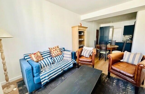 La Rochelle City Centre Apartment | Modern apartment in the heart of La Rochelle