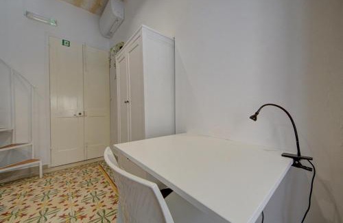 Senglea Apartment | Modern Apartment in Isla