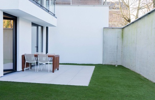 Lanaken Apartment | Modern apartment in Lanaken with garden