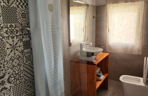 Leon Apartment | Modern Apartment in León- 5 min from Train station