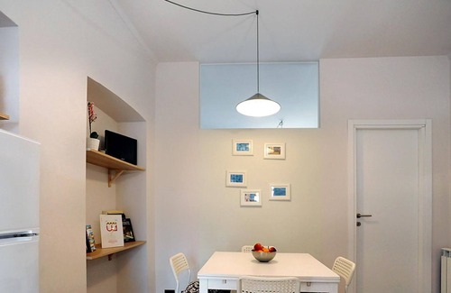 Millefonti Apartment | Modern Apartment in Lingotto Area