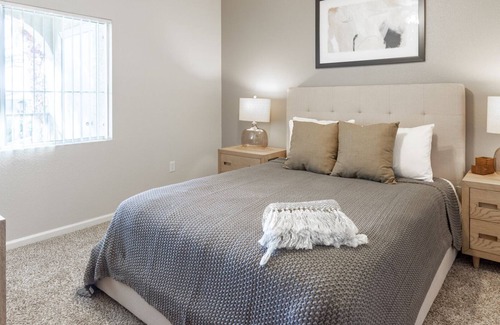 Tramonto Apartment | Modern Apartment in Prime Location (ID4281)