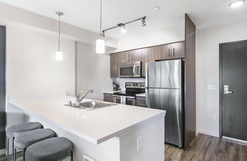 New Tacoma Apartment | Modern Apartment in Prime Location (ID7866X66)