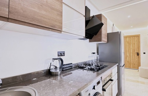 Camp El Ghoul Apartment | Modern apartment in top location Guéliz Marrakech
