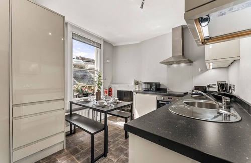 Bath Apartment | Modern Apartment in the Heart of Bath