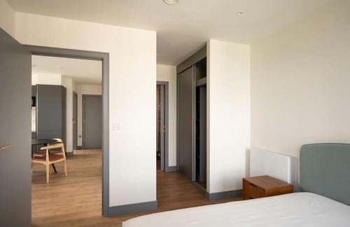 Tottenham Hale Apartment | Modern Apartment in Tottenham, London