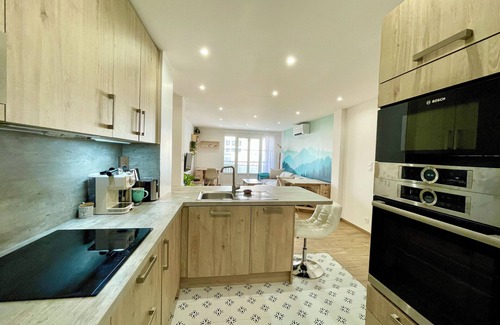 Toulon Apartment | Modern apartment in Toulon city center