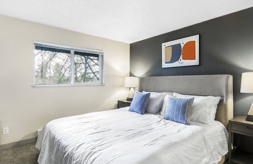 Federal Way Apartment | Modern Apartment in Prime Location (ID8880X29)