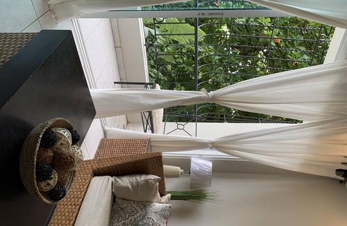Ciudad Universitaria Apartment | Modern apartment located in the heart of Gazcue.