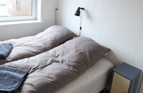 Streymoy Apartment | Modern apartment near beach, marina & city centre