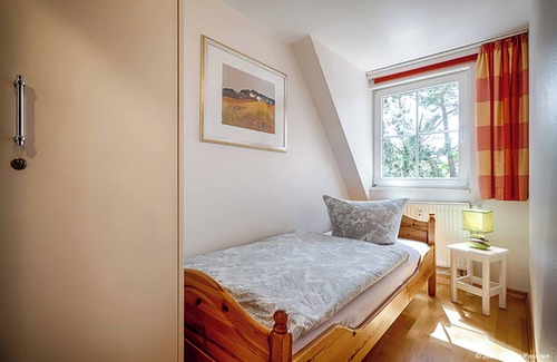 Ostseebad Prerow Apartment | Modern apartment near the beach and forest for up to 4 p., WLAN, bicycle shed, WaMa