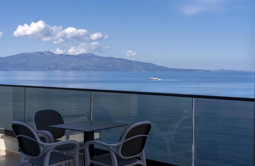 Sarande Apartment | Modern apartment near the sea