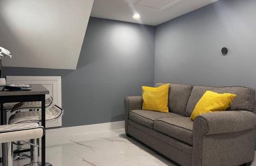 Allapattah Apartment | Modern apartment near Wynwood!