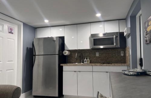 Allapattah Apartment | Modern apartment near Wynwood!