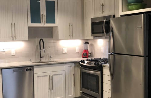 Salisbury Apartment | Modern apartment on Salisbury Beach