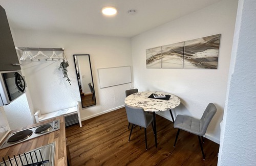 Flittard Apartment | Modern apartment on the Rhine, close to the trade fair