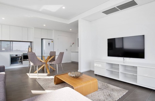 South Perth Apartment | Modern Apartment - South Perth on the Swan