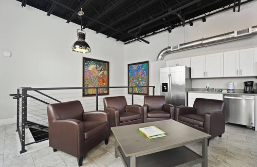 Historic District - North Condo | Modern Apartment w/Amazing Historic District Location by Lucky Savannah