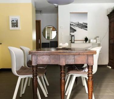 Lauterbrunnen House | Modern Apartment With Parking & Great Amenities