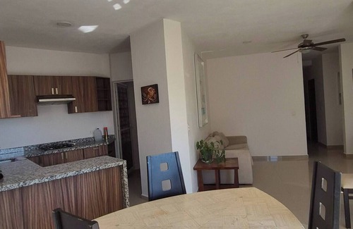 Ixtapa Apartment | Modern Apartment with Balcony, Terrace and Jacuzzi