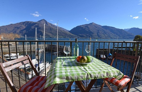 Vignola Apartment | Modern apartment with balcony and lake view, located directly on Lake Como