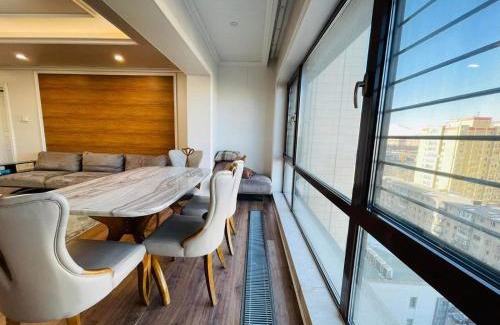 Burd Apartment | Modern apartment with City view - Time classic tower
